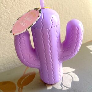Cute cup with straw